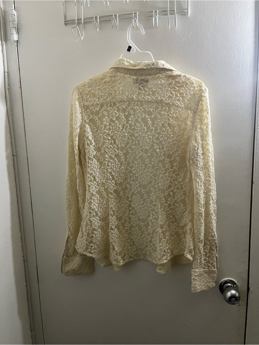 Lucky Brand Cream Lace Lightweight Shirt Jacket - Picture 2 of 6